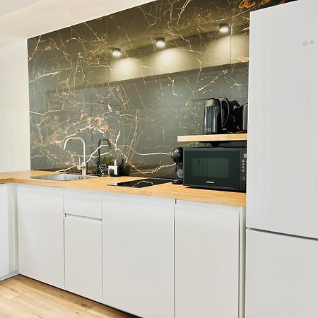 Paulmarie Apartment In Olympia بلايا ذي لاس أميريكاس المظهر الخارجي الصورة
