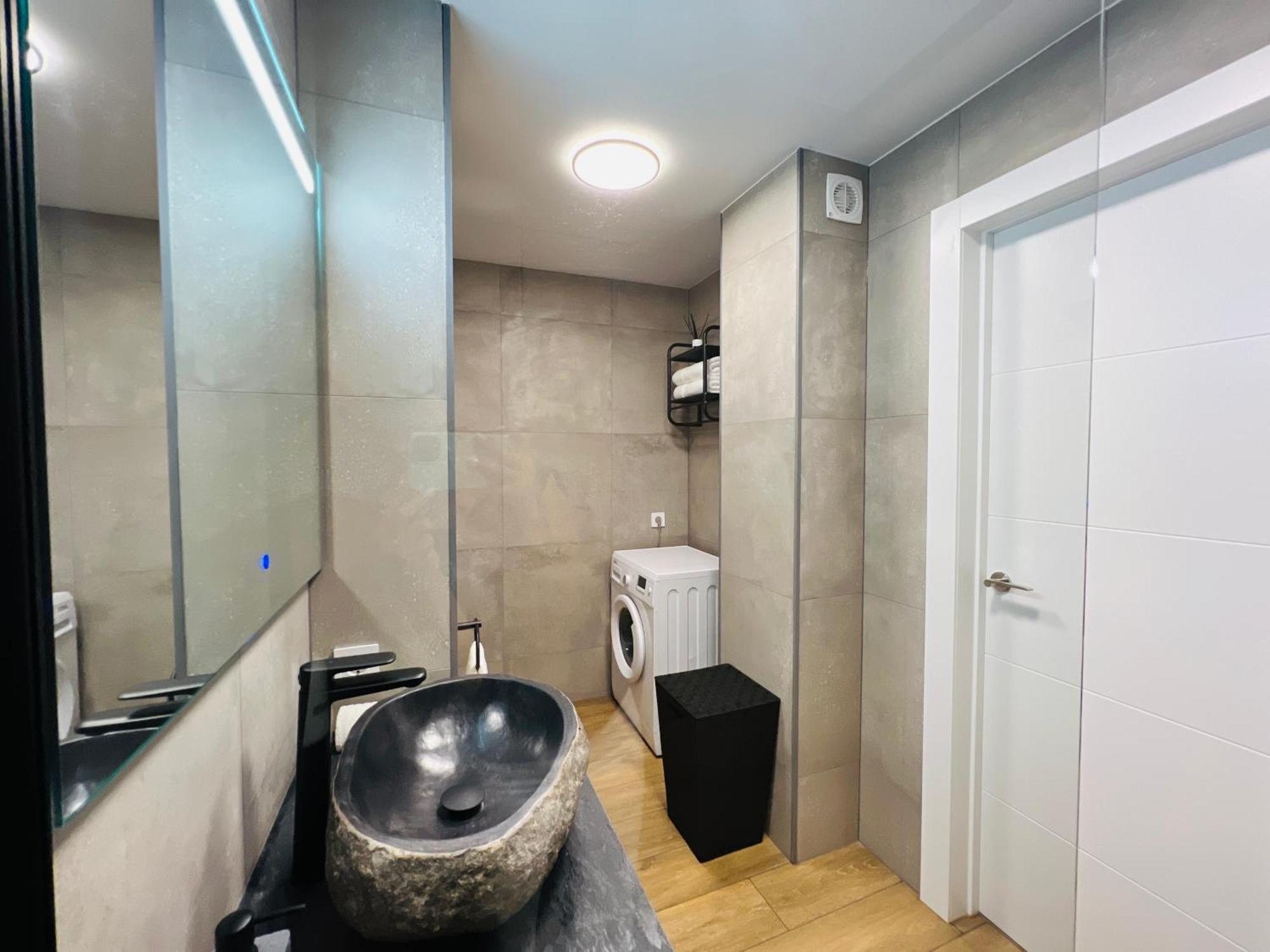 Paulmarie Apartment In Olympia بلايا ذي لاس أميريكاس المظهر الخارجي الصورة